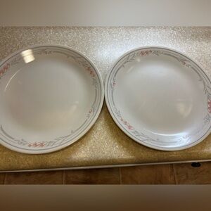2 Vintage Corelle Dinner plates Rose Pattern